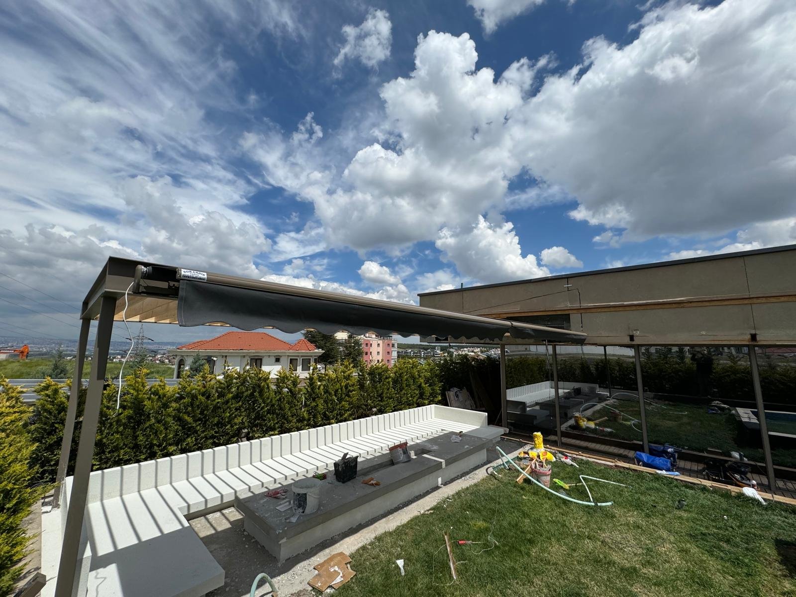 Plastik Çerçeveli Saatler